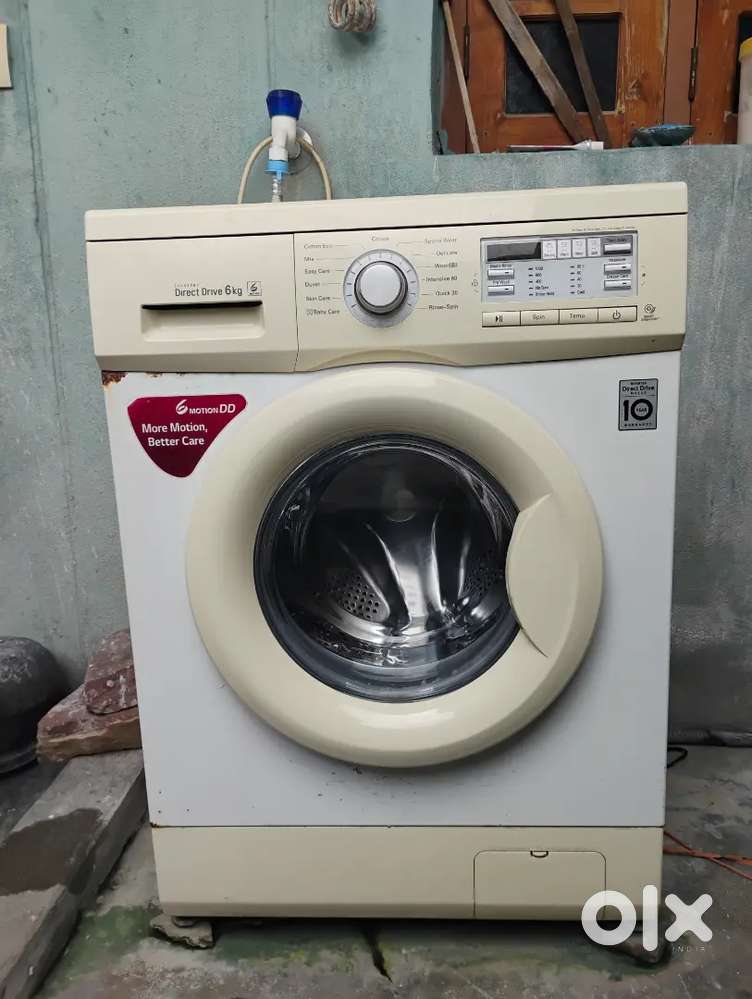 LG 6 Kg Fully Automatic Front Loading Washing Machine working conditio