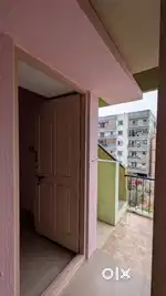 1BHK Apartment with Balcony in Ejipura  ₹15,000 incl. utilities  Fam