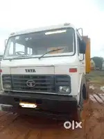 Tata 4018 tip trailor 18 chakka