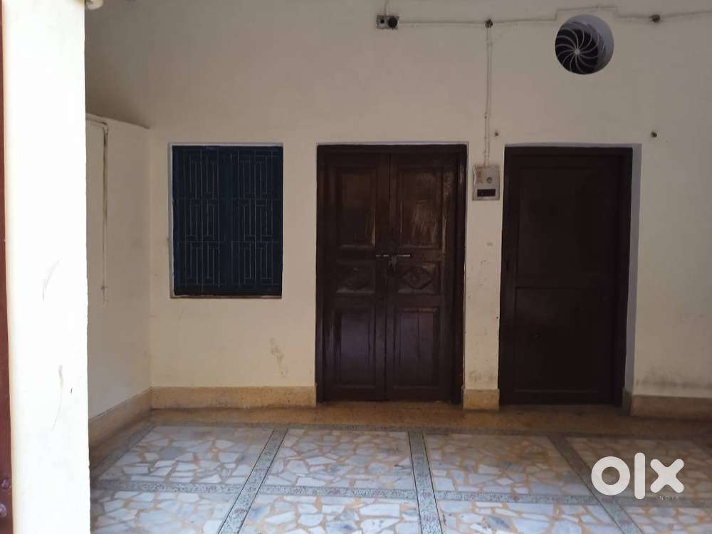 2 Bed rooms set for rent in bans mandi Dhampur