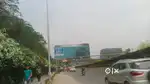 Ya koi or room dekh lenge 50 50 kr lenge