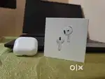 Apple AirPods 4 (ANC) – Almost New  With Warranty