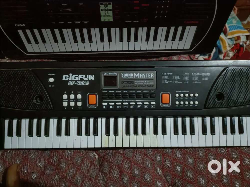 Piano musical instrument electric