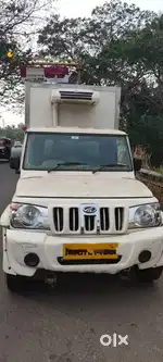 Mahindra Freezer and rerfer vehicle