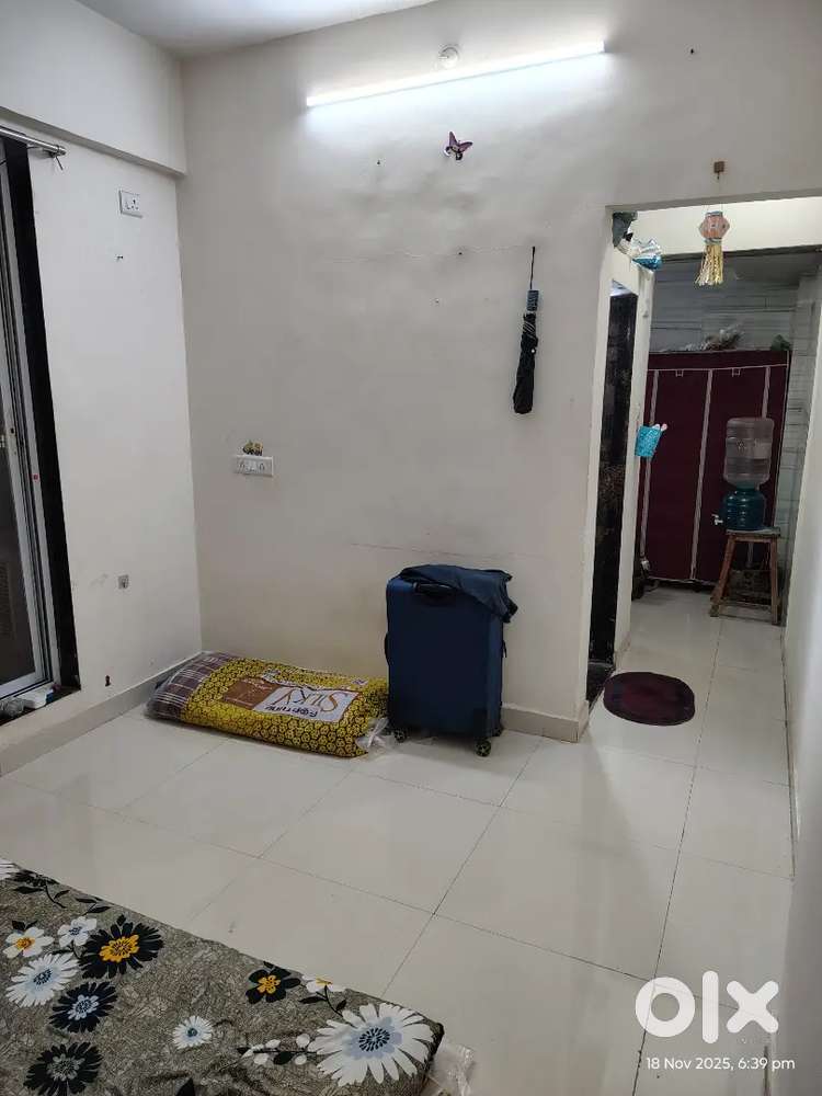 1 RK Need Room partner(8k+ electricity)