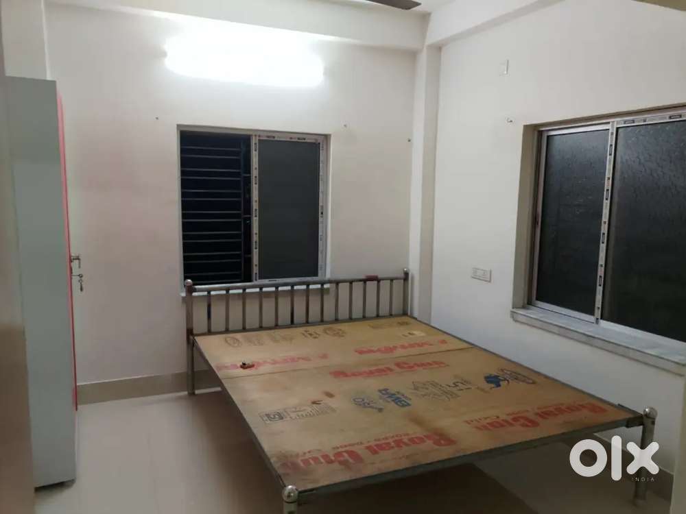 1BHK FLAT AVAILABLE IN SALT LAKE SEC 5