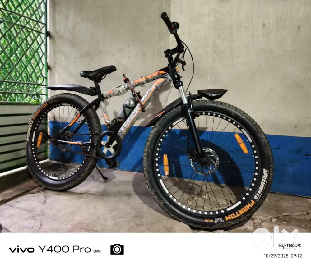 The cycle is very nice and new.