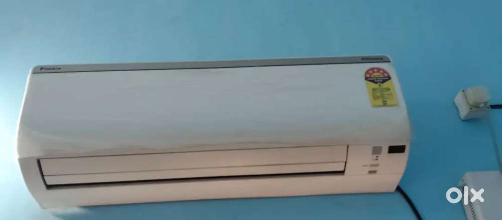 Daikin Ac 1.8 new condition