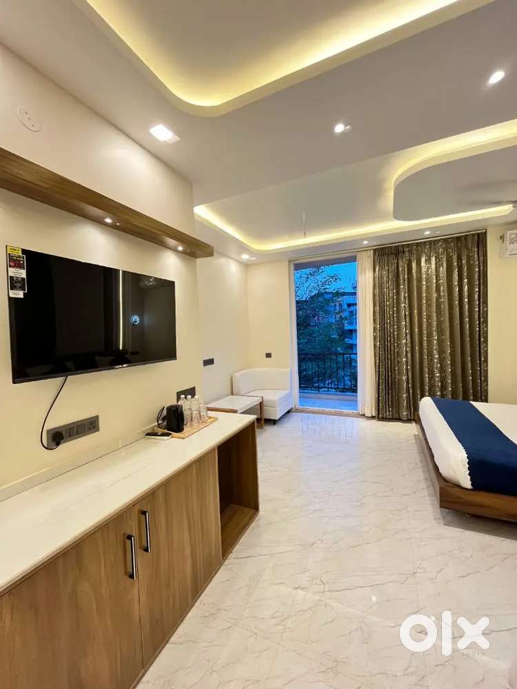 3 BHK society flat gms road near kamla palace