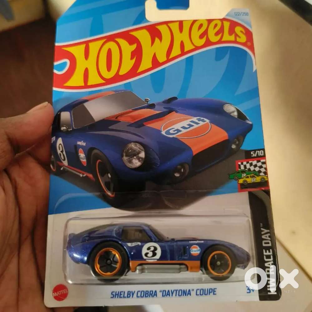 Hot wheels carr