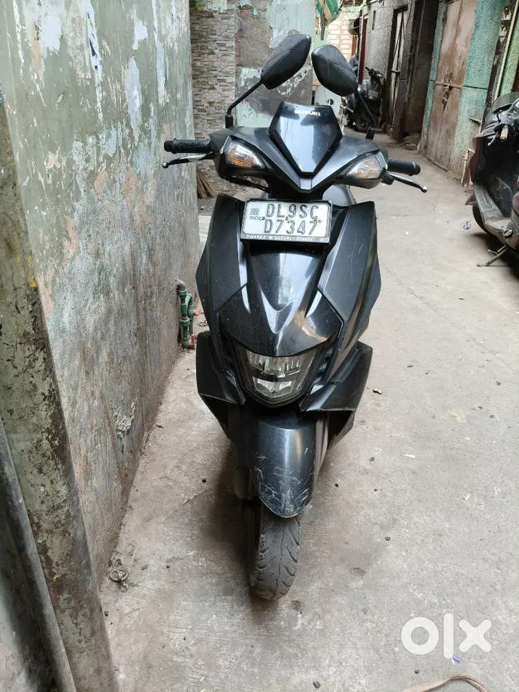 Avenis 125 fair condition