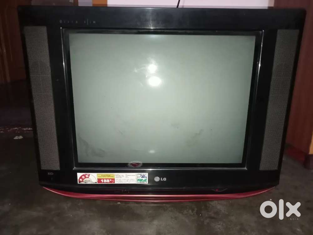 LG Flatron XD 21-inch CRT TV - Perfect for Retro Gaming