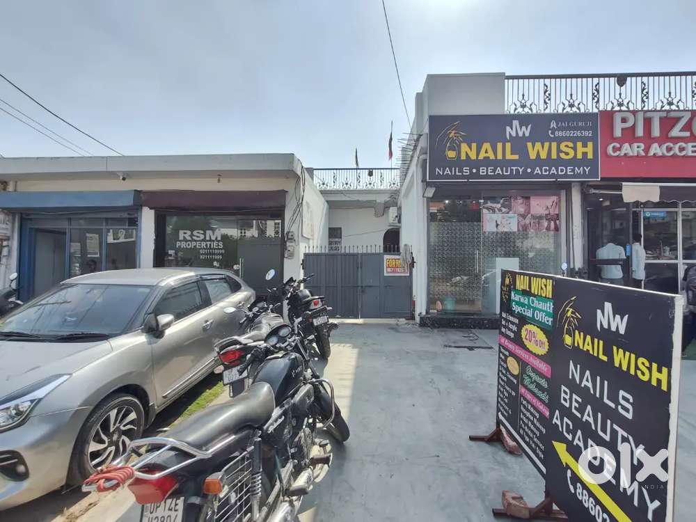 Big 500 Sqft Hall for Rent Main Road Ideal for Office,Shop or Events