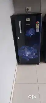 184 litre  single door fridge