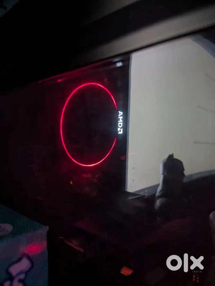 Ryzen 7 1700 - 8 Cores 16Threads 3.0 ghz + Wraith Spire CPU Cooler