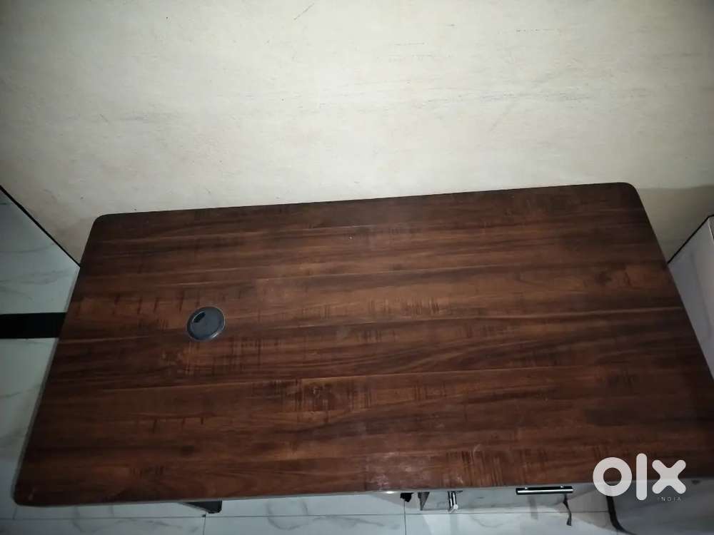 Study or office table