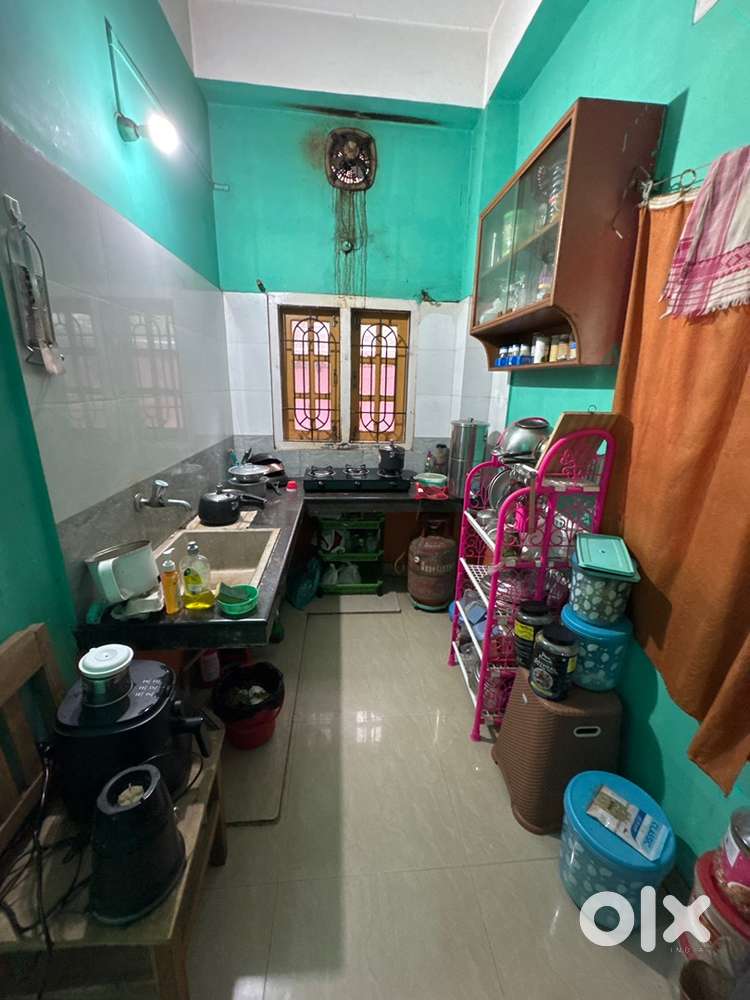 Female good cook with house cleaning