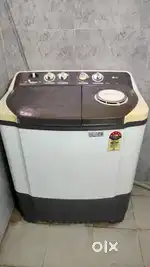 LG 7.0kg Semi automatic washing machine