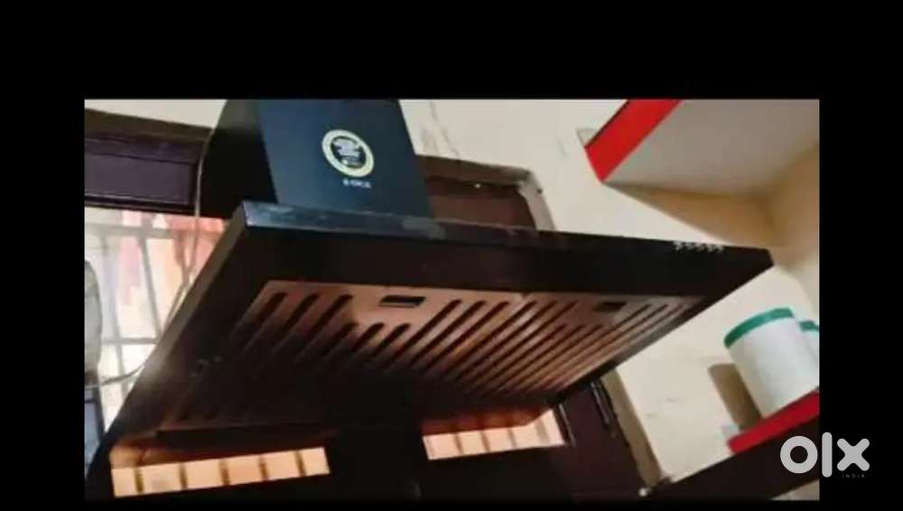 Kitchen chimney for sell in good condition with Baflle filters !!