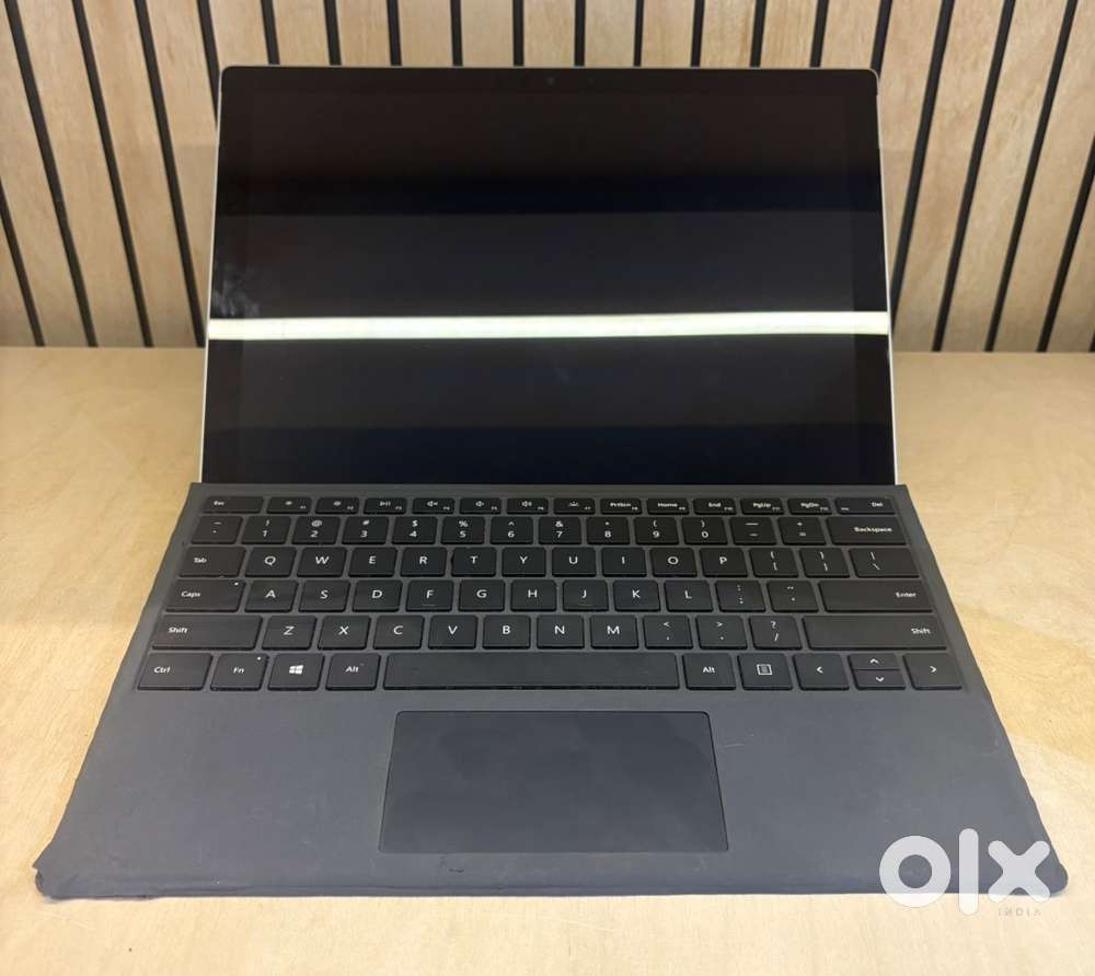 MICROSOFT SURFACE INTEL CORE I5 7TH GEN 8GB RAM 128GB SSD