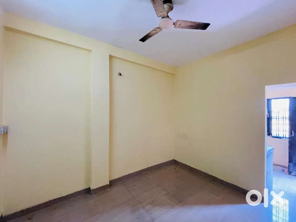 2 bhk at Bombay hospital