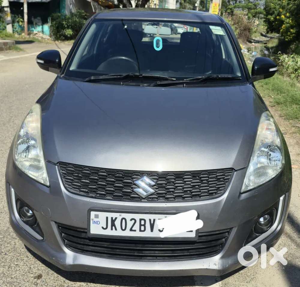 Maruti Suzuki Swift 2017 Petrol 27000 Km Driven