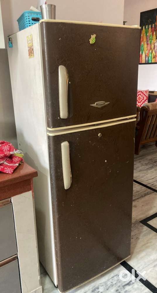 Daewoo 220 lt fridge