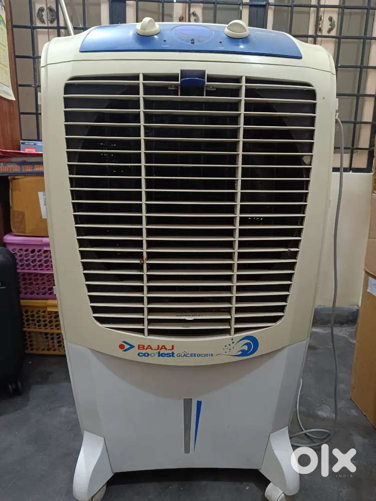 Bajaj cooler