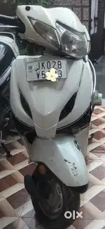 I want to sell activa 4g