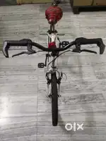 This is a BTwin bicycle from decathlon