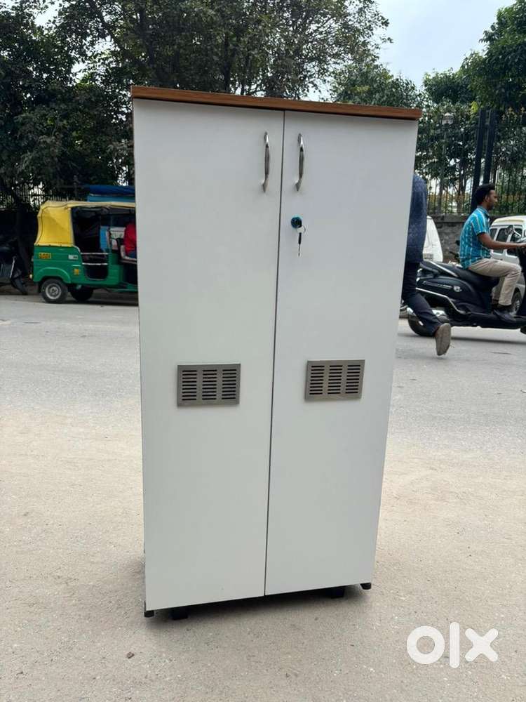 Brand new premium wooden shoe rack or shoe cabinet