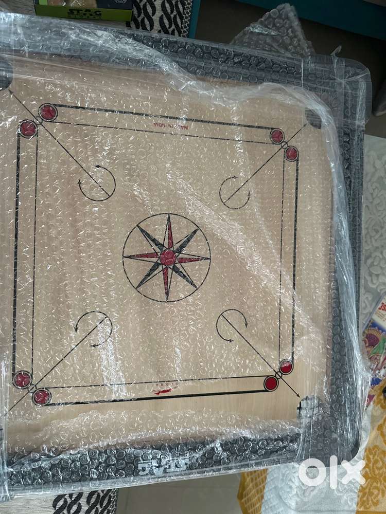Carrom board with 20*20cm