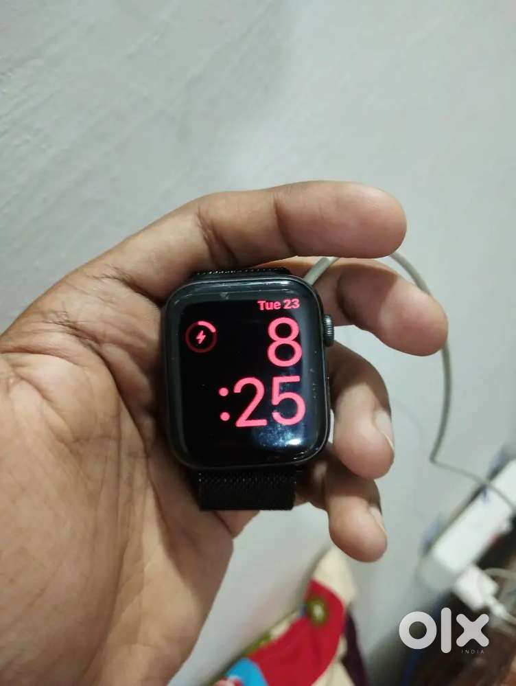 Apple Watch SE 44mm