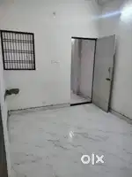 Girl room partner