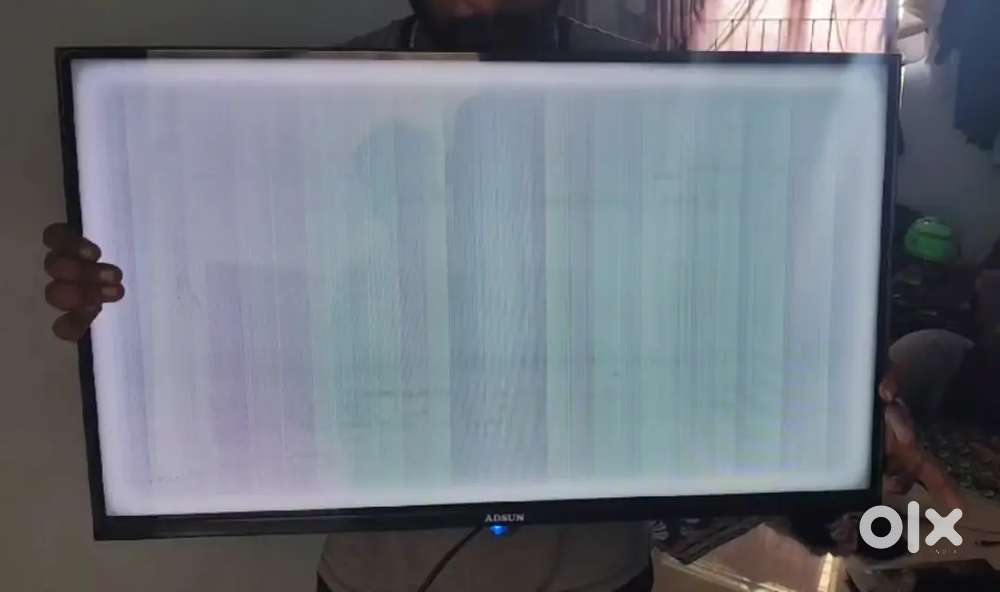 32in Smart TV adson brand