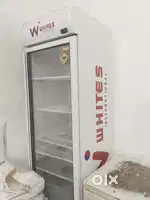 Comercial refrigerator for sale recently purchased only 6 month old