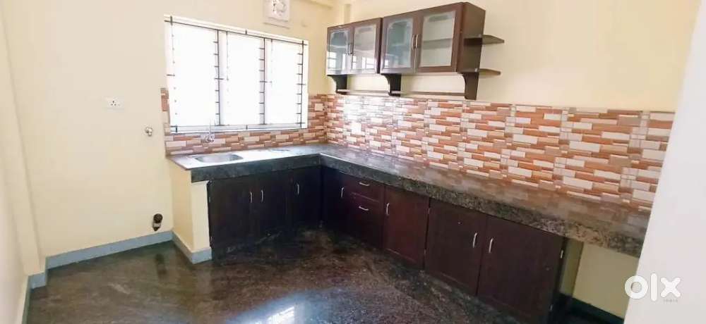 At vellayambalam 2BHK apartment for rent