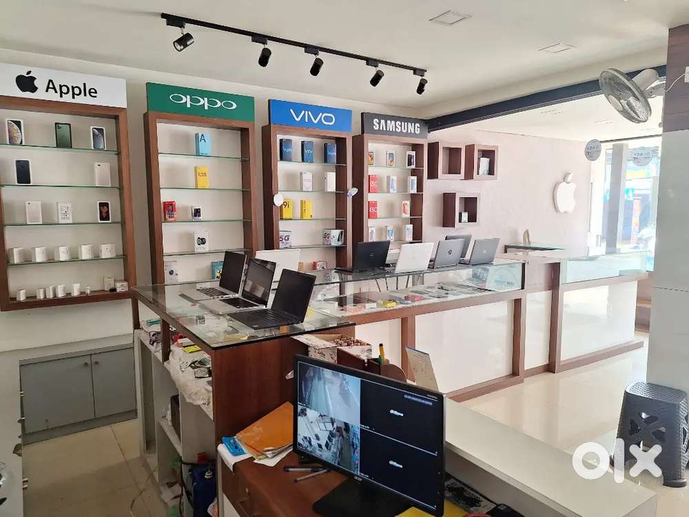 Mobile&computer shop for sale full furnished