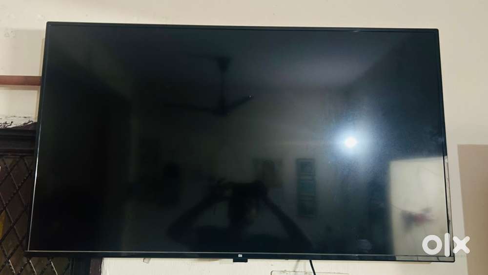 50 inches MI Smart Tv