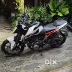 KTM Duke 250 BS4