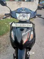 Scooter Hero pleasure scooty