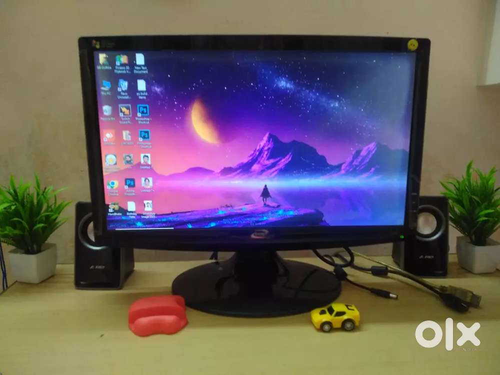 19 inch Monitor for Sale