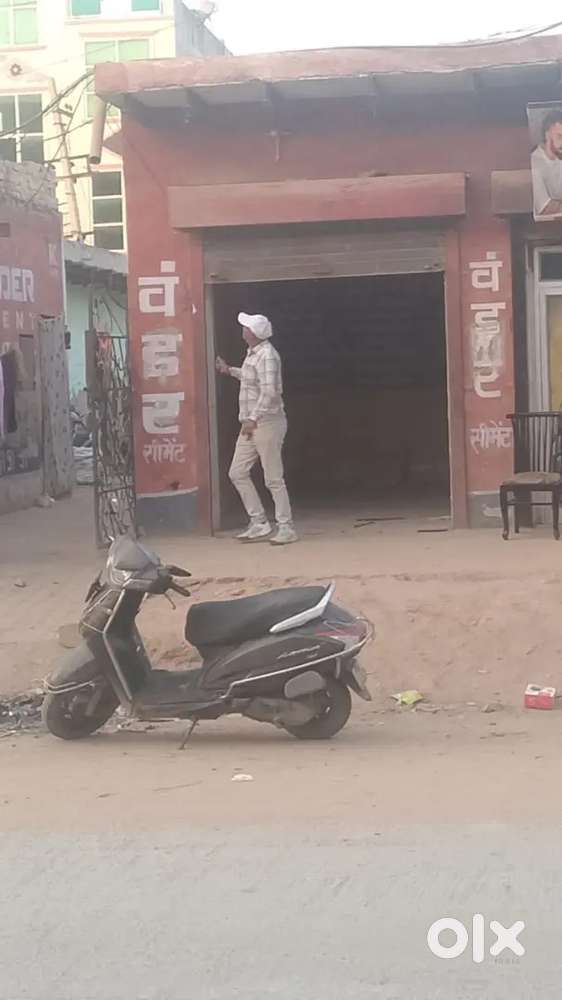 Mujhe momos k karigar chahiye gurgaon railway station k pass job hai