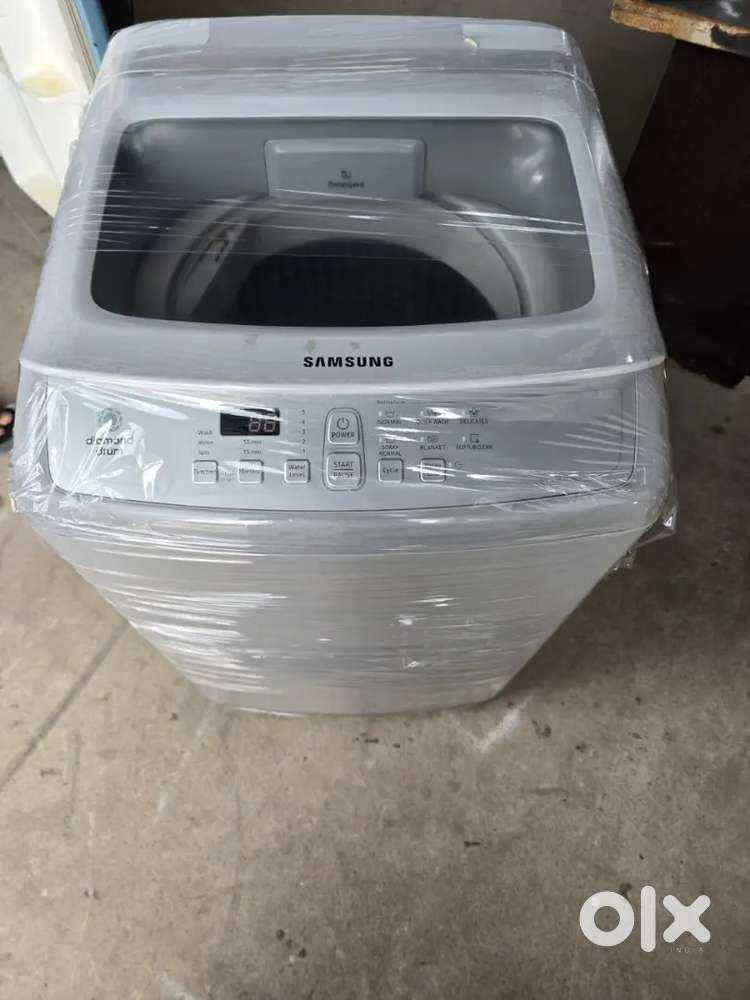 Id- 30036.   Samsung top load silver colour washing machine