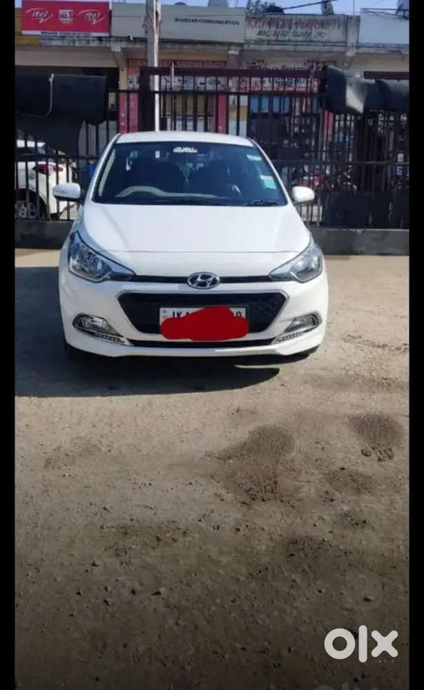 Hyundai i20 2018 Petrol 90000 Km Driven