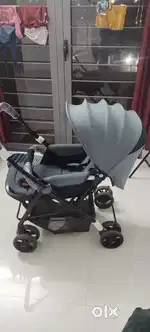 Babyhug stroller - 2 months old