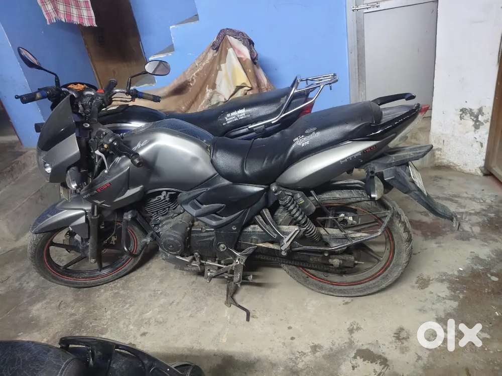 One hand bike and good candisan