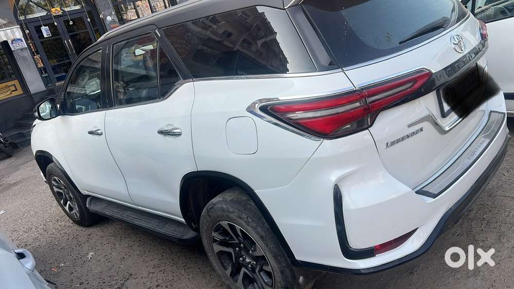 Toyota Fortuner Legender 2022 Diesel 60900 Km Driven