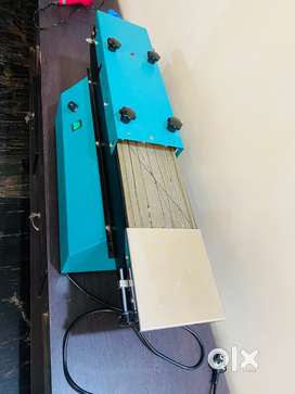 Cotton wicks automatic machine