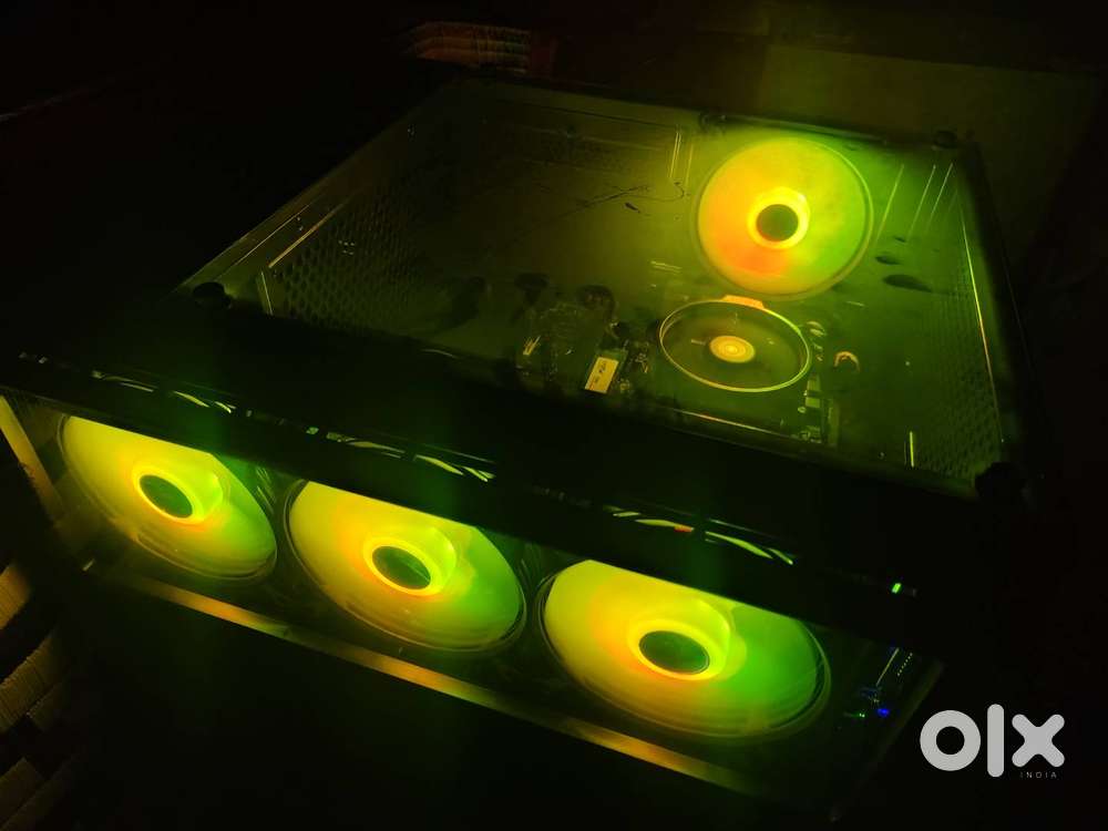 My new pc 1 month old sell pay gta 5 90 fps and free fire 124 fps